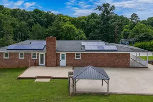 734 N Fishtrap Rd, Easley, SC 29640 - Photo 4
