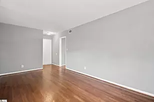 100 Lewis Dr, Greenville, SC 29605 - Photo 8