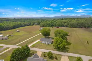 2024 Edwards Lake Rd, Greer, SC 29651 - Photo 36
