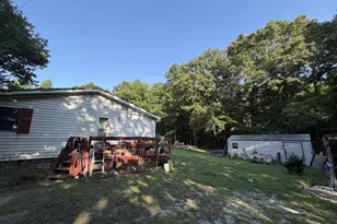 744 Chapman Rd, Fountain Inn, SC 29644 - Photo 2