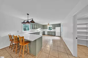 215 Riverside Dr, Piedmont, SC 29673 - Photo 8