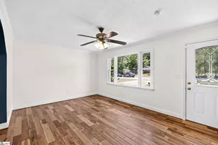 117 Konnarock Cir, Greenville, SC 29617 - Photo 6