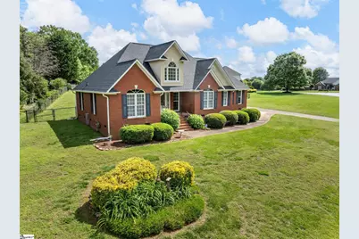 121 Lewis Burnett Drive, Boiling Springs, SC 29316 - Photo 2