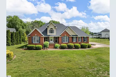 121 Lewis Burnett Drive, Boiling Springs, SC 29316 - Photo 1