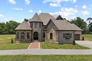 1000 Apple Valley Rd, Duncan, SC 29334 - Photo 1