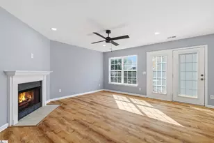 2 Gentian Ct, Taylors, SC 29687 - Photo 6
