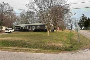 183 Randall Dr, Clinton, SC 29325 - Photo 4