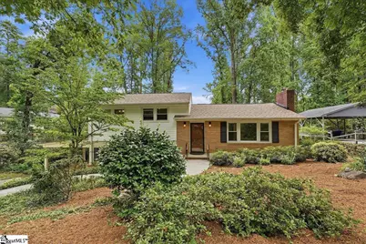 9 Yorkshire Drive, Greenville, SC 29615 - Photo 2