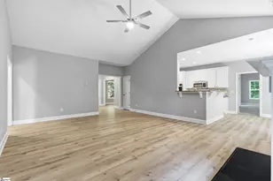146 Windmont Rd, Pickens, SC 29671 - Photo 8