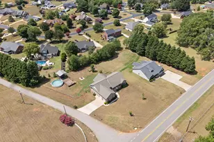 4401 Parris Bridge Rd, Boiling Springs, SC 29316 - Photo 38