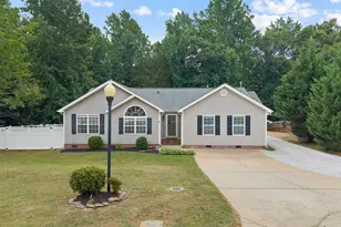 100 Bitternut Ln, Taylors, SC 29687 - Photo 2