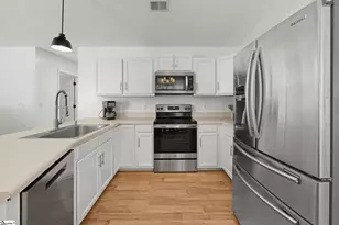 100 Bitternut Ln, Taylors, SC 29687 - Photo 8