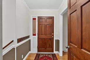 219 Oakwood Ct, Greenville, SC 29607 - Photo 2