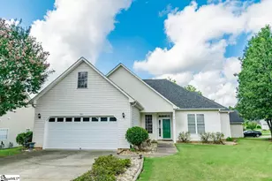 131 Lauren Wood Cir, Taylors, SC 29687 - Photo 1