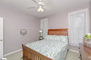 131 Lauren Wood Cir, Taylors, SC 29687 - Photo 38