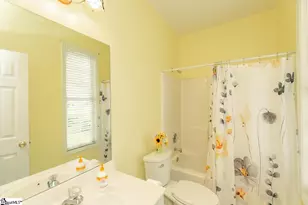 131 Lauren Wood Cir, Taylors, SC 29687 - Photo 40
