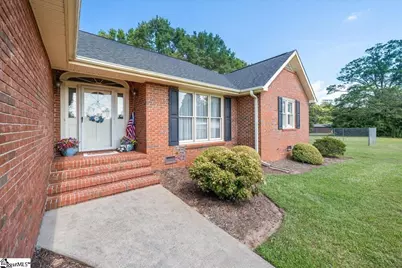 1 Oakridge Court, Anderson, SC 29621 - Photo 4