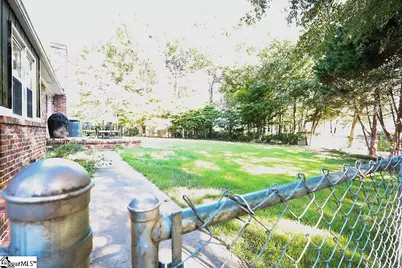 200 Pine Wood Drive, Greenville, SC 29607 - Photo 6