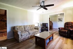 200 Pine Wood Dr, Greenville, SC 29607 - Photo 8