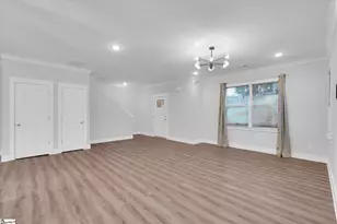 33 Parker St, Pelzer, SC 29669 - Photo 6