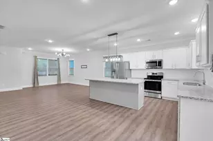 33 Parker St, Pelzer, SC 29669 - Photo 10