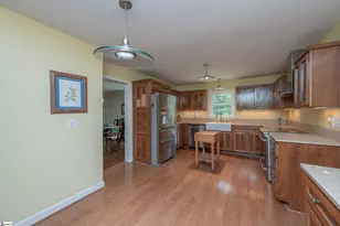 116 Sycamore Dr, Marietta, SC 29661 - Photo 8