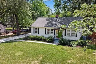 103 Sutton Dr, Taylors, SC 29687 - Photo 4