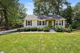 103 Sutton Dr, Taylors, SC 29687 - Photo 2