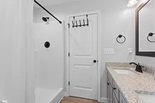 1015 Piedmont Rd, Chesnee, SC 29323 - Photo 16