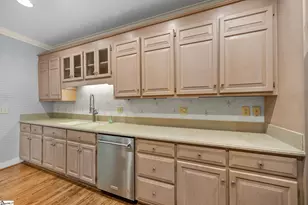 226 Castellan Dr, Greer, SC 29650 - Photo 18