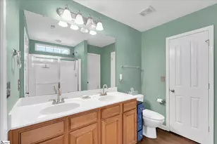 2 Hartline Ct, Greenville, SC 29605 - Photo 20