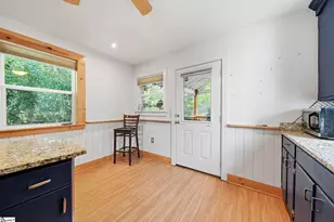 108 Hawthorne Ln, Greenville, SC 29605 - Photo 12
