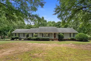 1014 E Queen St, Pendleton, SC 29670 - Photo 1