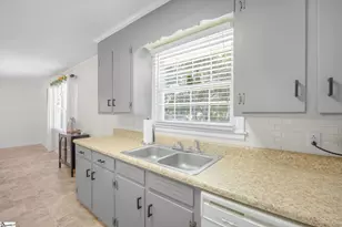 516 Wesley Ct, Starr, SC 29684 - Photo 16