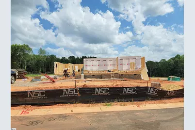 753 New South Court, Wellford, SC 29385 - Photo 2