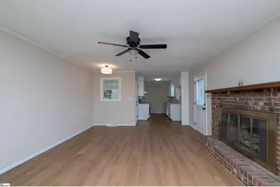 115 Wolfe Road, Greer, SC 29650 - Photo 10