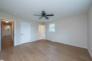 115 Wolfe Rd, Greer, SC 29650 - Photo 14