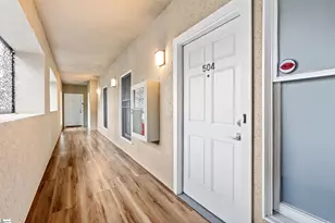 233 N Main St, Greenville, SC 29601 - Photo 32