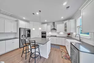 8 Belterra Dr, Simpsonville, SC 29681 - Photo 8