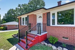 616 Carey St, Anderson, SC 29624 - Photo 2