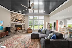 22 Chippewa Ct, Marietta, SC 29661 - Photo 2