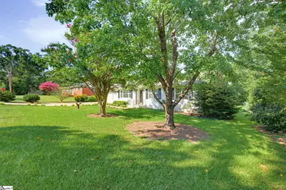 107 Luther Place, Spartanburg, SC 29301 - Photo 2