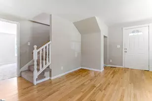250 Cedar St, Spartanburg, SC 29307 - Photo 6