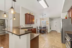 315 Oakboro Ln, Simpsonville, SC 29680 - Photo 8