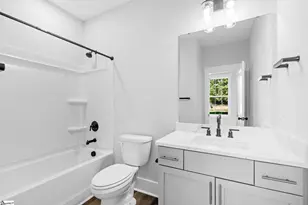 1311 Pendleton St, Greenville, SC 29611 - Photo 8