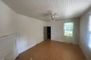 111 Maplebrook St, Laurens, SC 29360 - Photo 12