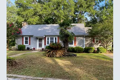 111 Maplebrook Street, Laurens, SC 29360 - Photo 1