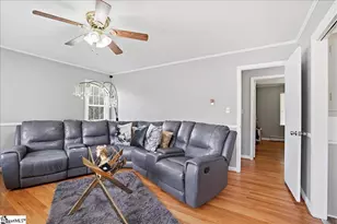 1207 Elmore St, Gaffney, SC 29340 - Photo 6