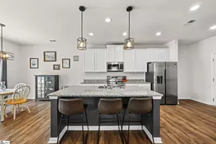 509 Baycraft Ln, Simpsonville, SC 29681 - Photo 2