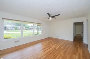 10 Templewood Dr, Greenville, SC 29611 - Photo 8